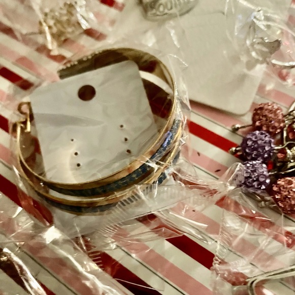 New 11pc. Personalized Jewelry Lot - Picture 6 of 11